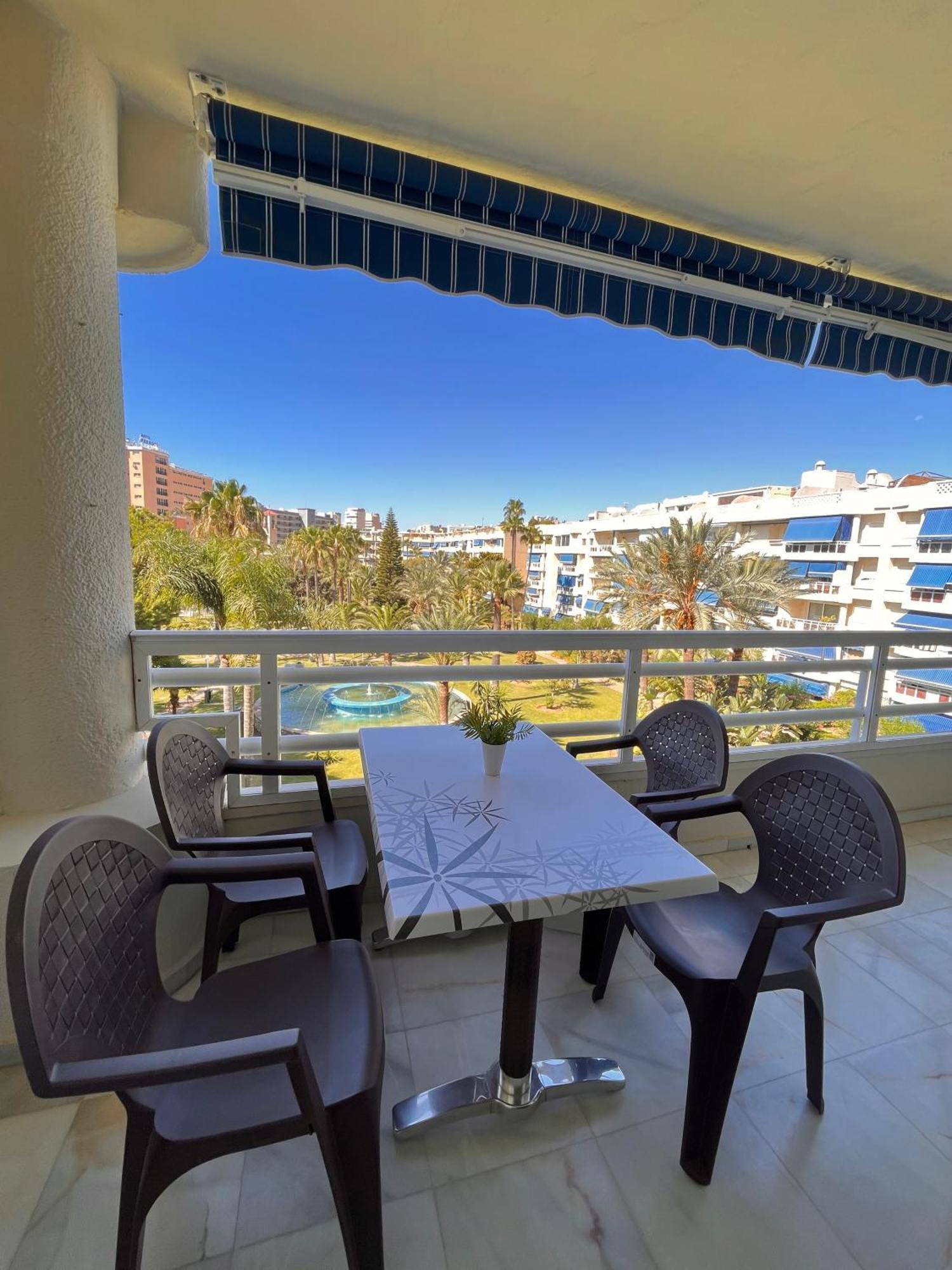 Costalago Beach Torremolinos Extérieur photo
